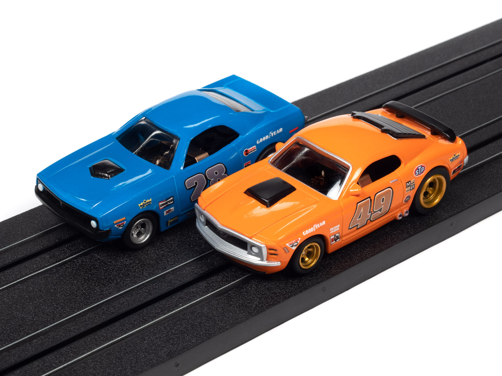 CrossTrax Road Course 9' Slot Car Set | SRS351 | Auto World